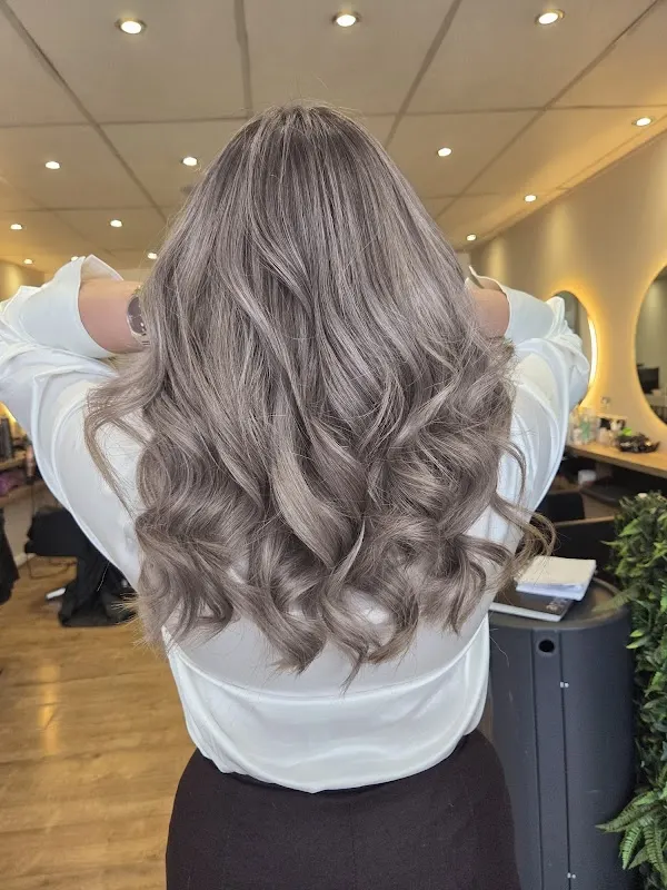 1717 Hair salon — Hairdresser in Derby